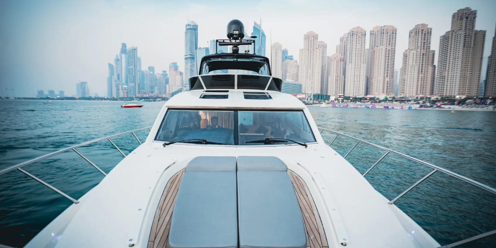 0f17068d-95ce-4de2-93f7-5db9d4112391-0006