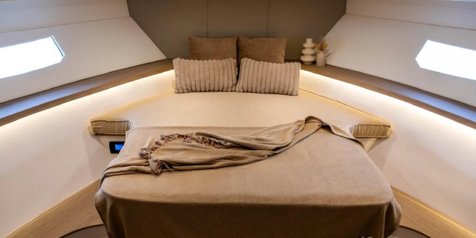 WhatsApp Image 2026-02-22 at 21.28.10